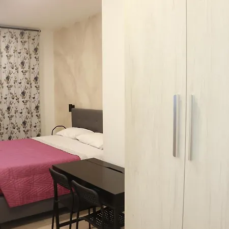 Couette-café Gioia 3*