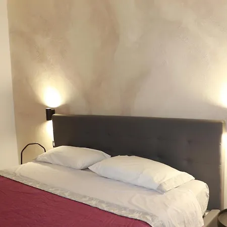 Couette-café Gioia Civitanova Marche